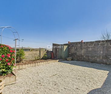 House - Photo 2