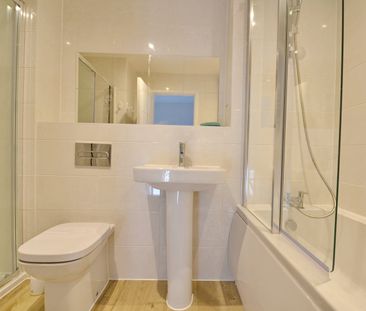Room in a Shared House, Clover Way, BS34 - Photo 6