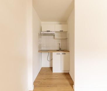 Location Appartement 2 pièces 35m² NANTES 44000 - Photo 3