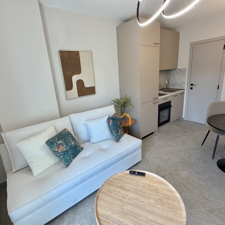 Studio/Γκαρσονιέρα για ενοικίαση Αγία Τριάδα (Φάληρο - Ιπποκράτειο) - Photo 1