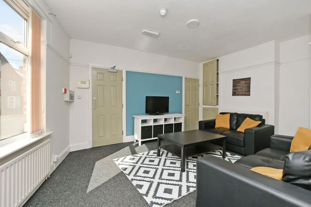 4 bedroom house share to rent - Photo 1