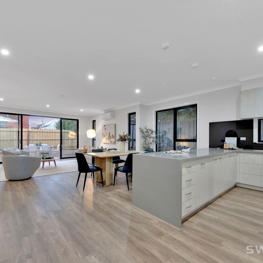 Brand New Stylish Residence In Quiet Location - Photo 1