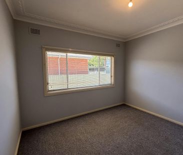 TIDY THREE BEDROOM HOME - Photo 2