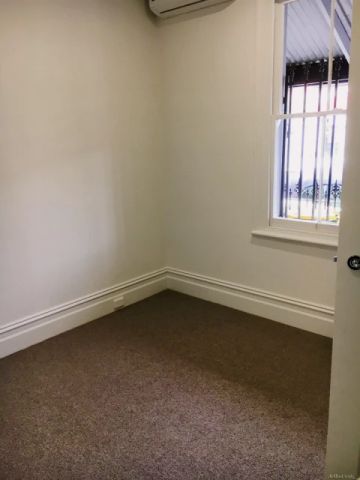 1 Bed, 1 Bath - Photo 3