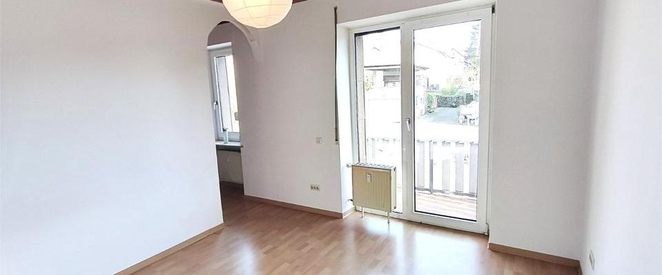 Schöne Wohnung in Dirmingen # Balkon # guter Zustand # 3 ZKB EG - Foto 1