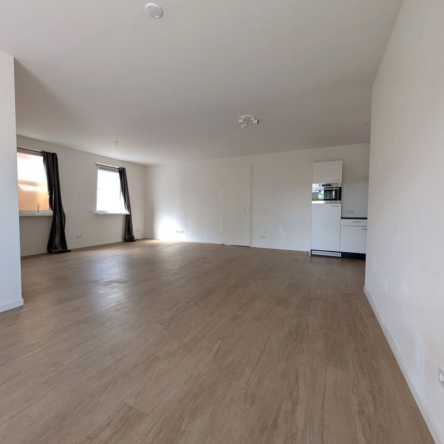 Appartement te huur: Botterstraat 35 1271 XL Huizen - Photo 1