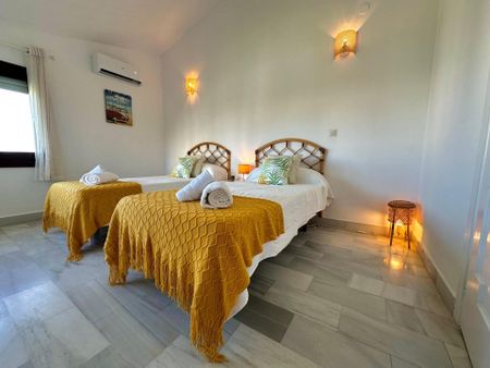 Ático de alquiler en Calle Mar Calahonda, 3, Calahonda - Photo 2