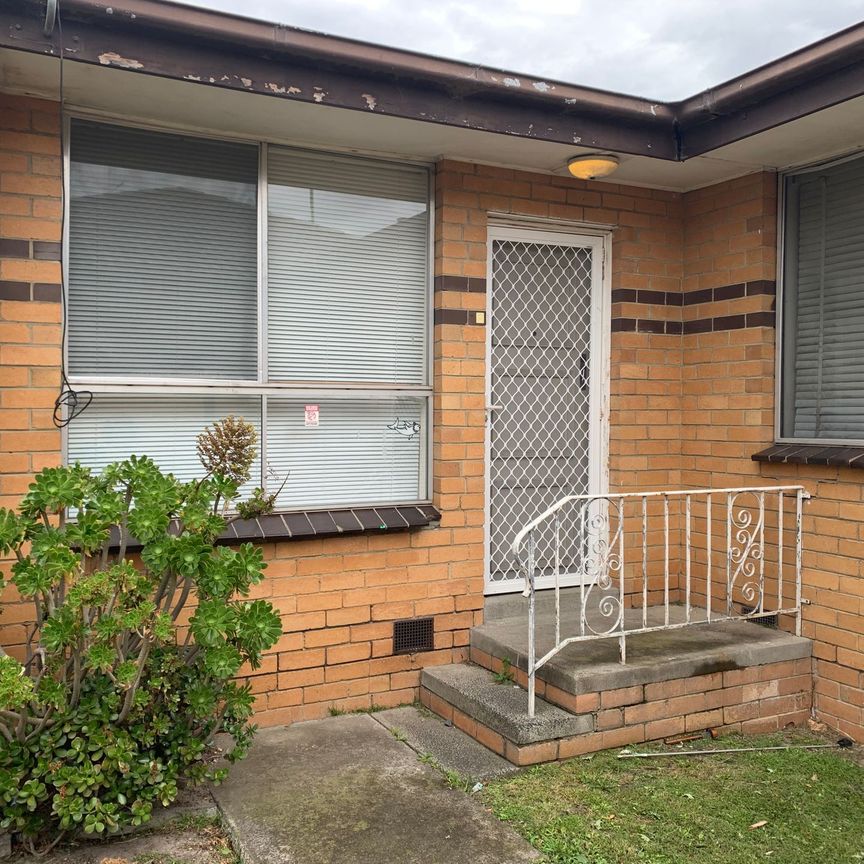 A Rare One Bedroom Unit - Photo 2