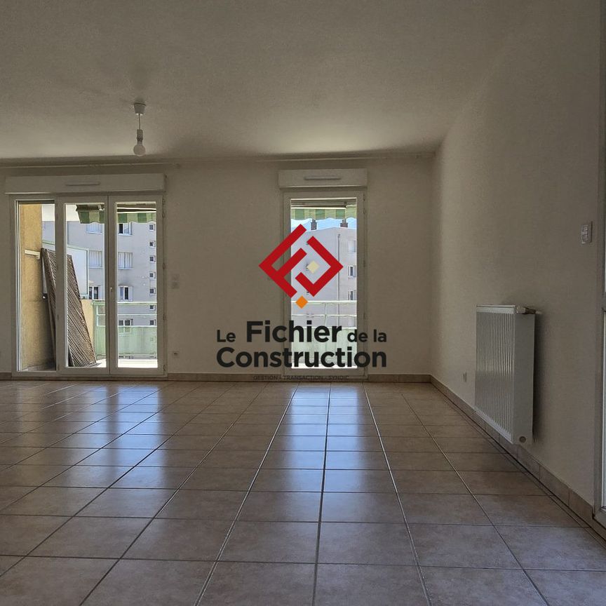 Location Appartement 3 pièces 84m² GRENOBLE 38100 - Photo 1