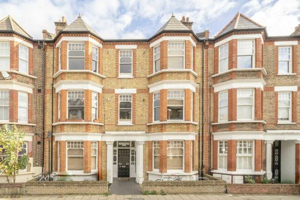 Edgeley Road, Clapham, SW4 - Photo 1