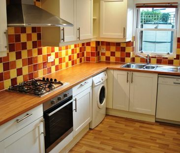 2 bedroom flat to rent - Photo 6