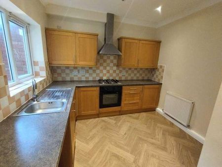 Cambridge Court, Tindale Crescent, Bishop Auckland, County Durham, DL14 - Photo 2