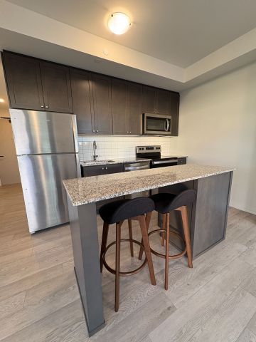 For Lease - 3006 William Cutmore Boulevard Unit# 811, Oakville, Ontario - Photo 2