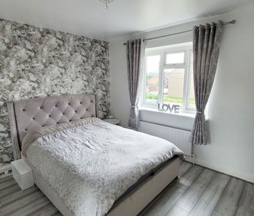 2 Bedroom - Photo 3