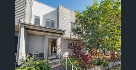 Modern Living in the Hearth of Mango Hill - Photo 4