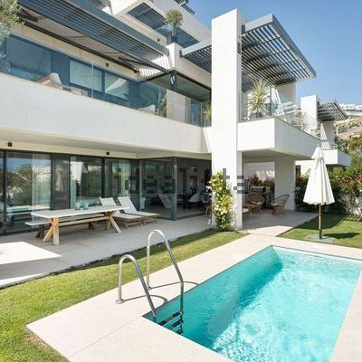 Alquiler de piso en Urbanizacion la Alborada - Photo 1