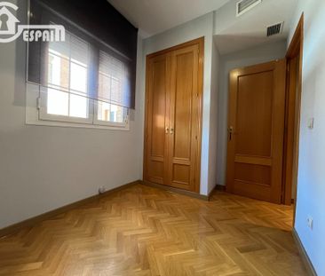 Piso de alquiler en Calle Calle Timbales, Cuatro vientos - Photo 1