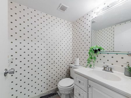 For Lease - 20 Sunrise Avenue Unit# 111, Toronto, Ontario - Photo 2