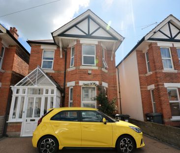 Harvey Road, Bournemouth - Photo 1