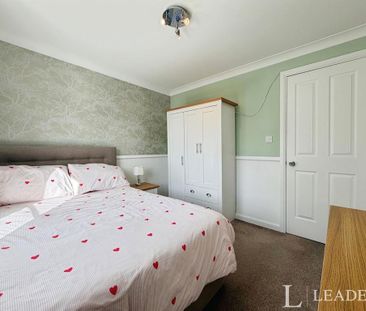 1 bedroom in a house share to rent - Photo 3