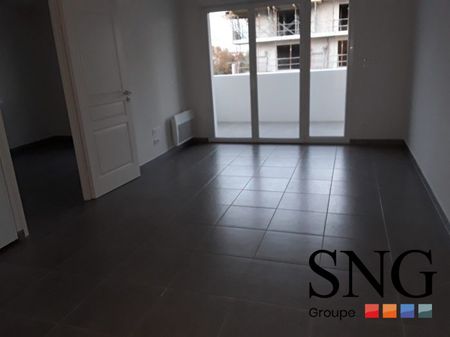 T2 AVEC BALCON ET PARKING - Photo 5