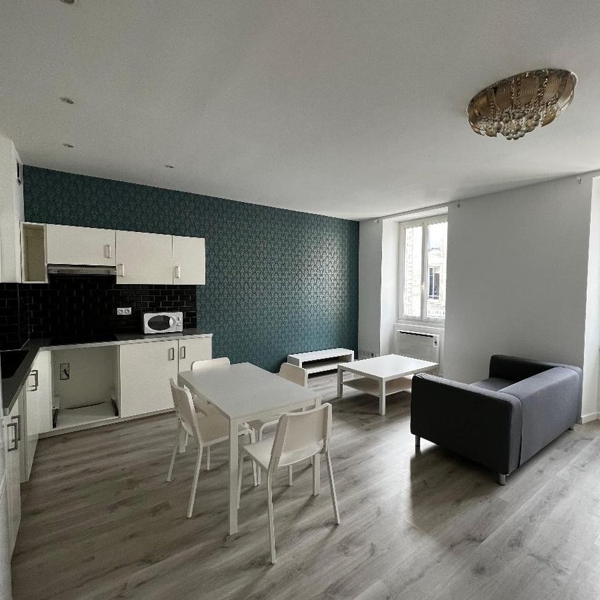 Location Appartement 4 pièces 77m² BORDEAUX 33800 - Photo 1