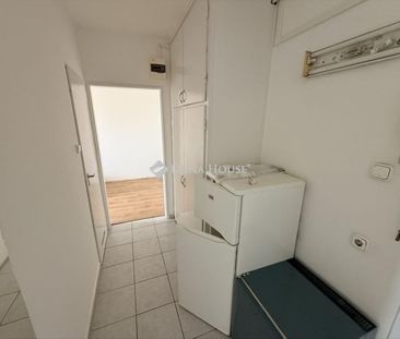 Kiadó jó állapotú panel lakás - Pécs - Fotó 4