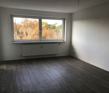 Gemütliche Wohnung für Singles und Paare mit Balkon - Foto 1