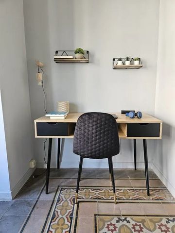 Carrer de Balmes, Barcelona, Catalonia 08007 - Photo 4