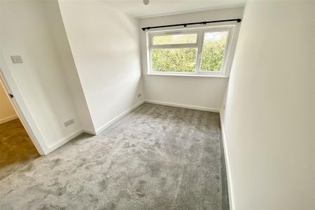 Shadwells Close, Lancing - Photo 3