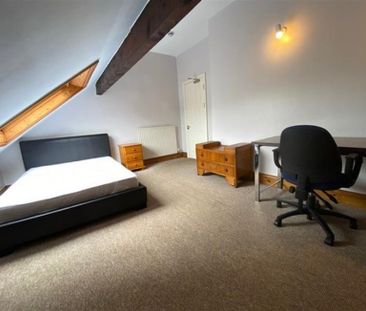 6 Bedroom Semi Detached To Let - Photo 5