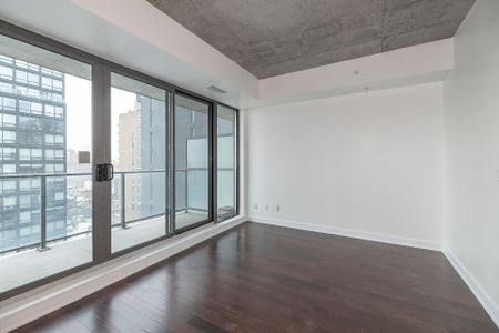 For Lease - 32 Camden Street Unit# 904, Toronto, Ontario - Photo 3