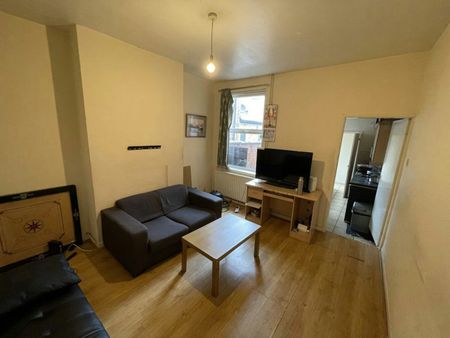 Ullswater Street, West End, Leicester, LE2 - Photo 3