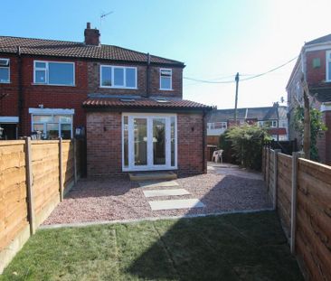 2 bedroom terraced house to rent - Photo 3