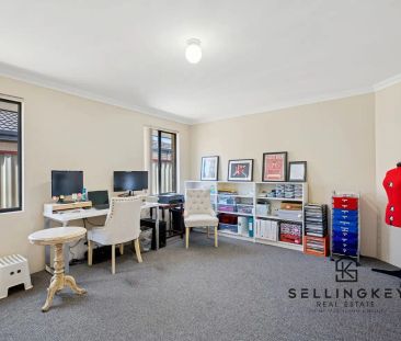 “SellingKey presents 12 Bodallin Crescent!” - Photo 5