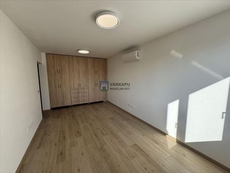 Kiadó luxus lakás - Székesfehérvár - Photo 2