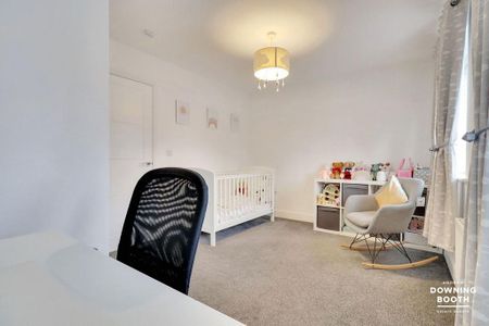 2 bedroom semi-detached house to rent - Photo 4