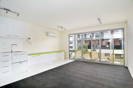 The ultimate furnished studio! - Photo 5