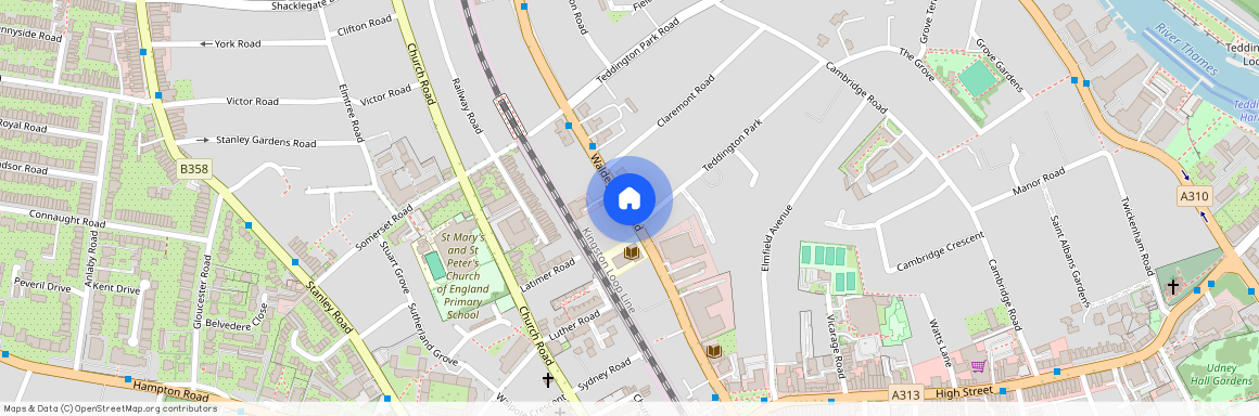 Noel Square, Teddington, TW11
