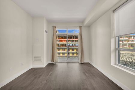 For Lease - 2486 Old Bronte Road Unit# 520, Oakville, Ontario - Photo 4