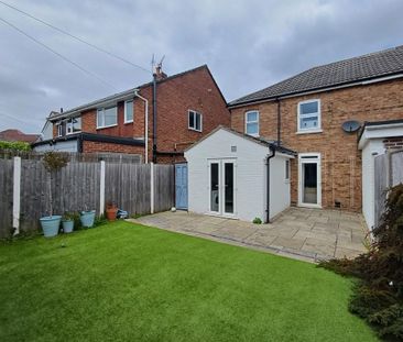 2 bedroom semi-detached house to rent - Photo 4