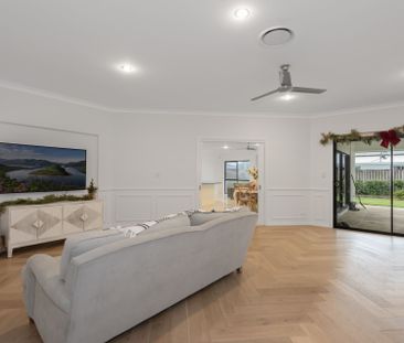 Stunning Home in Sought After Gated Community Coomera Waters - Photo 2