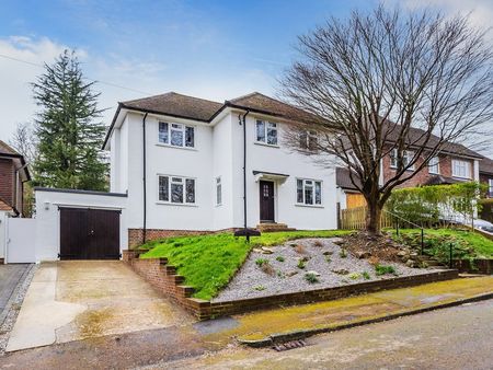 Ref: GF - Ridgegate Close - Photo 3