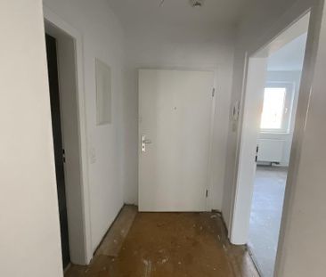 Bezugsfertige 2-Zimmer-Wohnung in Hagen Hohenlimburg mit modernen B... - Photo 2