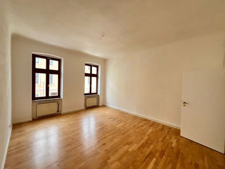 charmante 3- Raumwohnung mit Balkon und Stellplatz im Görlitzer Zentrum ! - Photo 2