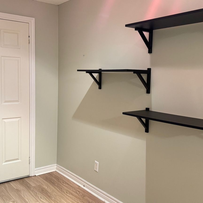 For Lease - 2250 Rockingham Drive Unit# 38, Oakville, Ontario - Photo 1