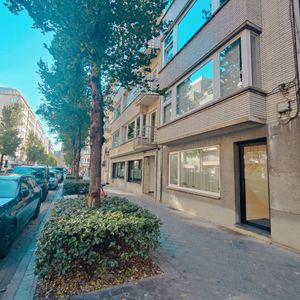 Appartement te huur in Oostende voor € 860 met 2 slaapkamers - Photo 3