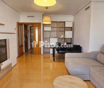 Piso en alquiler en Calle de Josefina Pascual - Photo 4