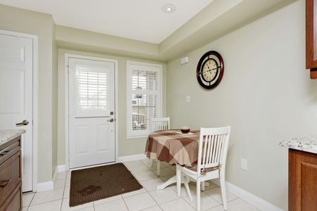 For Lease - 66 Manley Lane Unit# 1, Milton, Ontario - Photo 4