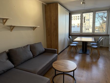 M3 z balkonem ul.Wyzwolenia! - Zdjęcie 3